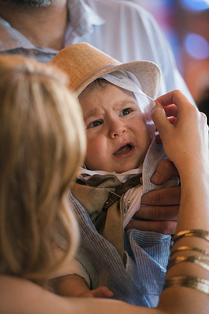 275