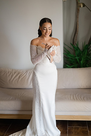 305