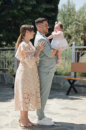 081